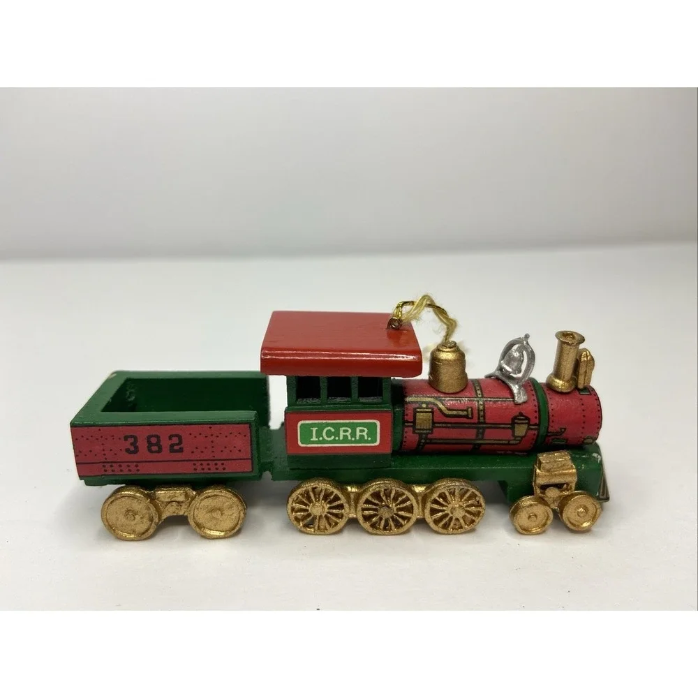 Vintage‎ Wooden Train Christmas Ornaments Set of 3 ICRR 382 Steam Engine